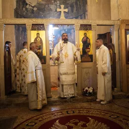 Литургијским сабрањем прослављена слава манастира Ђурђеви Ступови