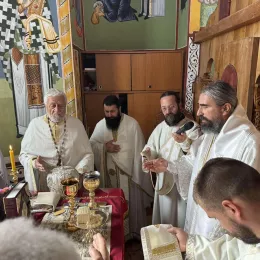 На Васкршњи уторак Епископ Методије богослужио у Његњеву