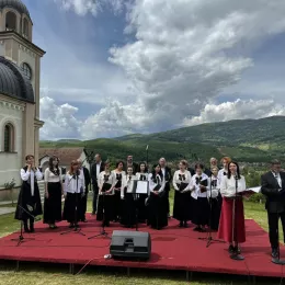На Васкршњи уторак Епископ Методије богослужио у Његњеву