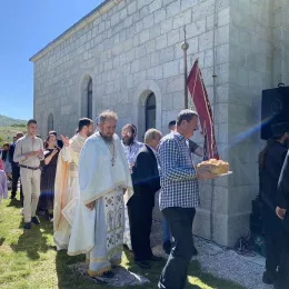 Прослављена храмовна слава цркве Светог Ђорђа, на Валу, у Враћеновићима