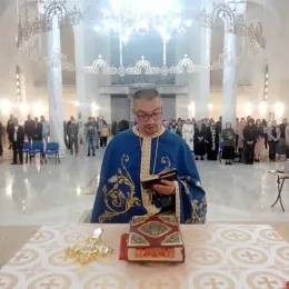 Литургијско сабрање у Саборном храму Светог Симеона Мироточивог у Беранама