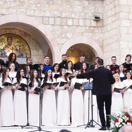 Побратимски сабор хорова у Фочи