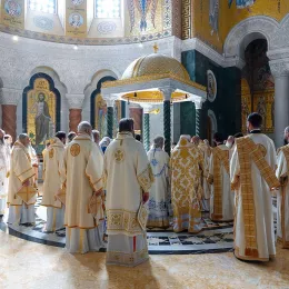 Молитвени почетак Светог Архијерејског Сабора