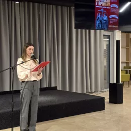 Предавање проф. др Јелице Стојановић и изложба ликовних радова на тему „Радост“