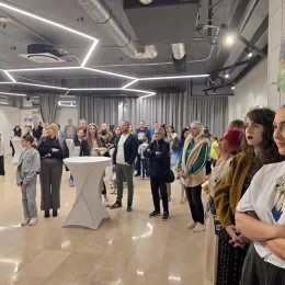 Предавање проф. др Јелице Стојановић и изложба ликовних радова на тему „Радост“