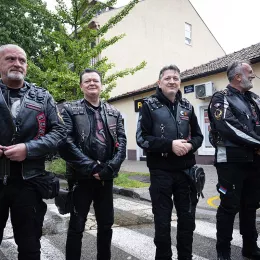 Величанствена литија, у част Светог Василија Острошког, прошла кроз Никшић