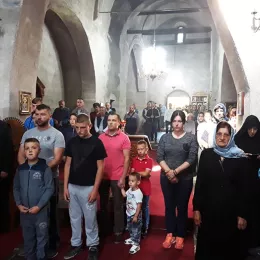 Литургија у Ђурђевим Ступовима на празник Светих Вртоломеја и Варнаве