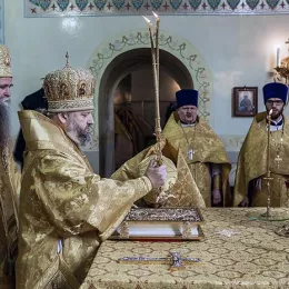 Света Архијерејска Литургија у Прокопјевску у Русији