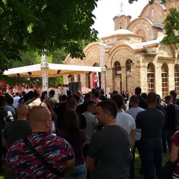 Митрополит Амфилохије у Грачаници: Није снага у броју, већ у Господу