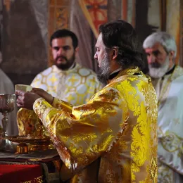 Уочи прослављања великих јубилеја СПЦ служена Литургија у Пивском манастиру