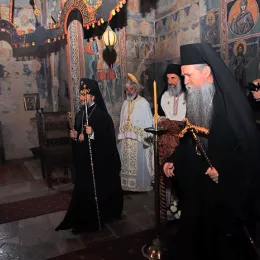Уочи прослављања великих јубилеја СПЦ служена Литургија у Пивском манастиру