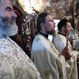 Слава манастира у Драговољићима