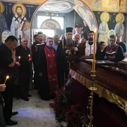 Епископ Јоаникије служио опијело Вукоману М. Секулићу