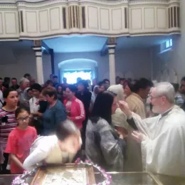 Свечана вечерња служба са петохлебницом поводом славе цркве Светог Спаса на Топлој