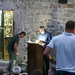 На Видовданском пјесничком бденију Владика Јоаникије поручио: Одбранићемо наше светиње, одбранићемо завештања