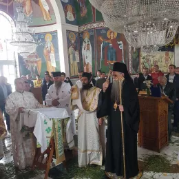 Литургијско сабрање у манастиру Светог Саве у Голији