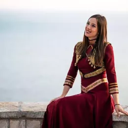 ПРАВОСЛАВЉЕ ЦРНОМ ГОРОМ БЛИСТА - Даница Црногорчевић