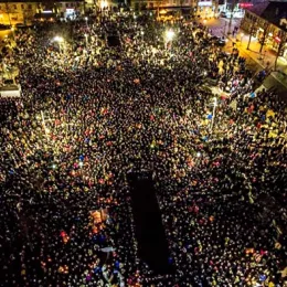 Надалеко се шири дух слободе: Духовни отпор сили безумља