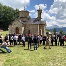 На Буковој Пољани свечано и свенародно прослављен Видовдан