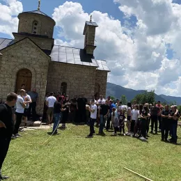 На Буковој Пољани свечано и свенародно прослављен Видовдан