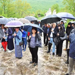 Митрополит Јоаникије: Откад смо се почели сабирати на овом жртвеном мјесту, од тада Пива живи новим животом