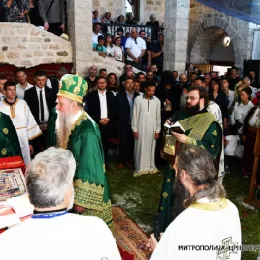 Новоизабрани Митрополит Јоаникије у Стањевићима