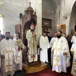 Владика Методије служио у Ђурђевим Ступовима