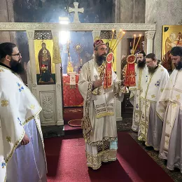 Владика Методије служио у Ђурђевим Ступовима