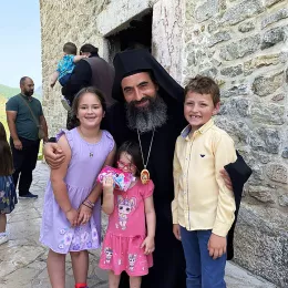 Владика Методије служио у Ђурђевим Ступовима