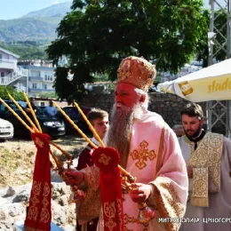 Митрополит Јоаникије: Празник Свих светих је слика Царства небескога (видео)