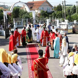 Патријарх Порфирије: Да Господ умудри немудре