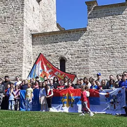 Дјеца са Косова и Метохије у манастиру Ђурђеви Ступови