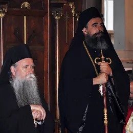Вјерни народ са радошћу и љубављу дочекао новоизабране Митрополита Јоаникија и Епископа Методија