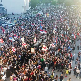 Хиљаде вјерника пред подгоричким саборним храмом