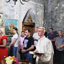 Литургија у Недјељу Свих Светих у цркви Светих апостола Петра и Павла у Бијелом Пољу