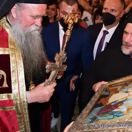 Изабрани Митрополит Јоаникије