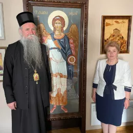 Изабрани Митрополит Јоаникије са амбасадором Руске Федерације и амбасадорком Бугарске