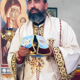 Епископ Методије освештао темеље храма у манастиру Сомина