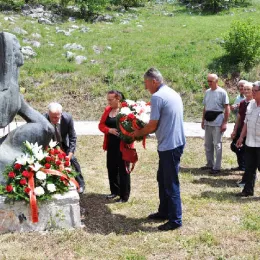 Литургију у Долима пивским служио Епископ Методије
