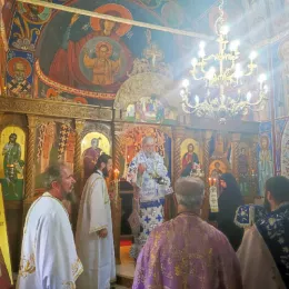 Литургијско сабрање у манастиру Бијела