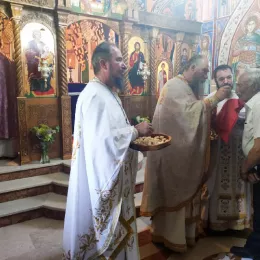 Литургијско сабрање у манастиру Бијела