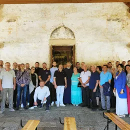 Литургију у цркви Светог Николаја у Никољцу служио протојереј Мирчета Шљиванчанин