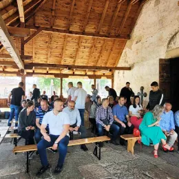 Литургију у цркви Светог Николаја у Никољцу служио протојереј Мирчета Шљиванчанин