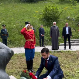 Молитвено сабрање у мученичким пивским Долима: Ово мјесто је наш Зид плача
