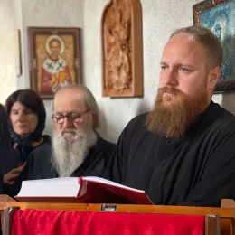 Епископ Методије на Духовски понедељак богослужио у селу Полица код Берана