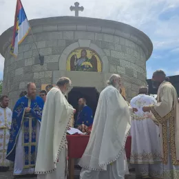 Молитвено сабрање у мученичким пивским Долима: Ово мјесто је наш Зид плача