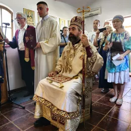 Епископ Методије служио Литургију на темељима храма Свих Светих, на Великом пијеску