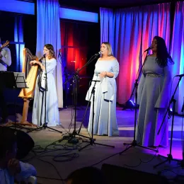 Донаторско вече