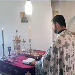 Тројчиндан у селу Кленак у Бањанима