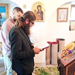 Тројчиндан у селу Кленак у Бањанима